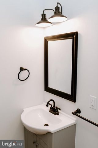 772 MARIETTA AVE, Lancaster, PA 17603