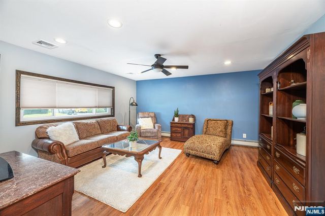 57 Meakin Avenue, Rochelle Park, NJ 07662