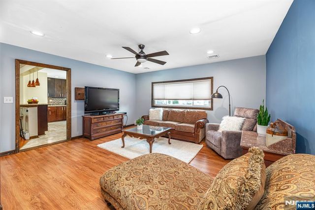 57 Meakin Avenue, Rochelle Park, NJ 07662