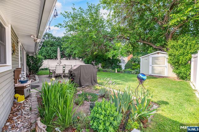 57 Meakin Avenue, Rochelle Park, NJ 07662