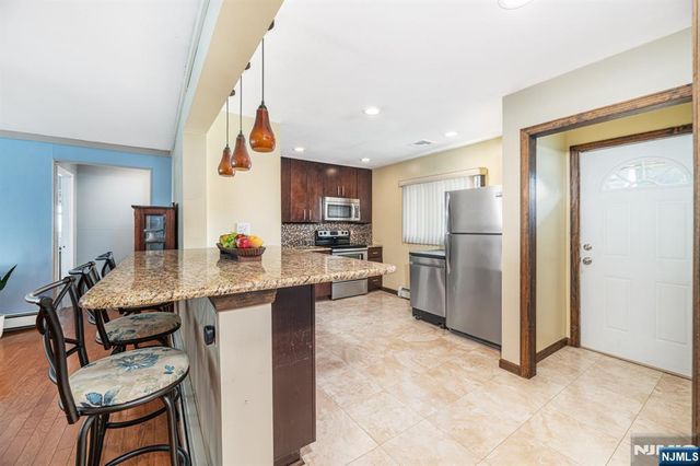 57 Meakin Avenue, Rochelle Park, NJ 07662