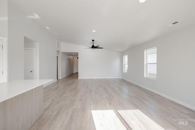 1619 Long Pond St, Middleton, ID 83644