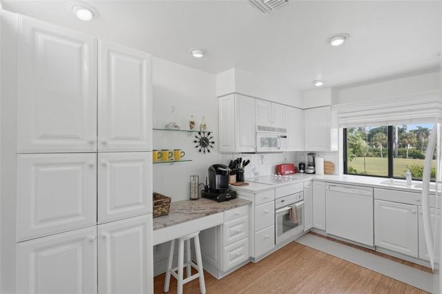 5619 ESCONDIDA BOULEVARD S, St Petersburg, FL 33715