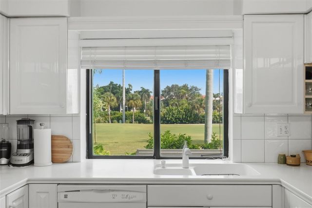 5619 ESCONDIDA BOULEVARD S, St Petersburg, FL 33715