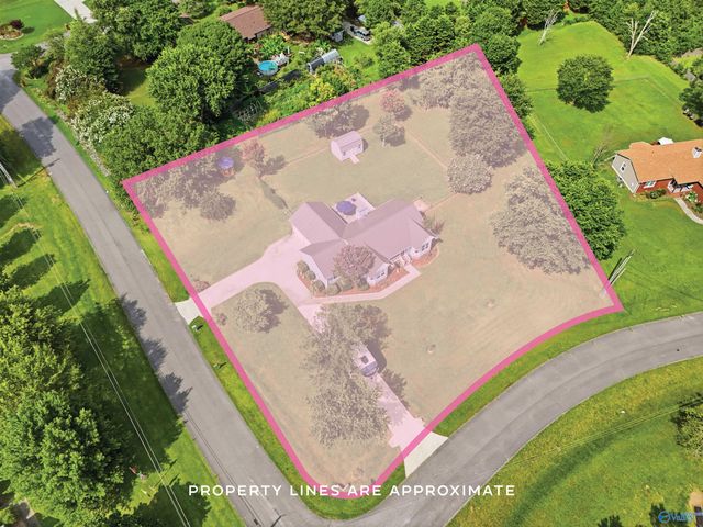 131 Amberwood Drive, Harvest, AL 35749