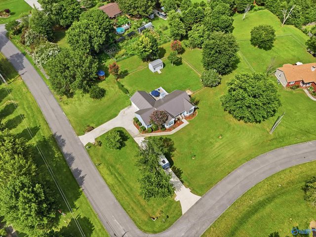 131 Amberwood Drive, Harvest, AL 35749