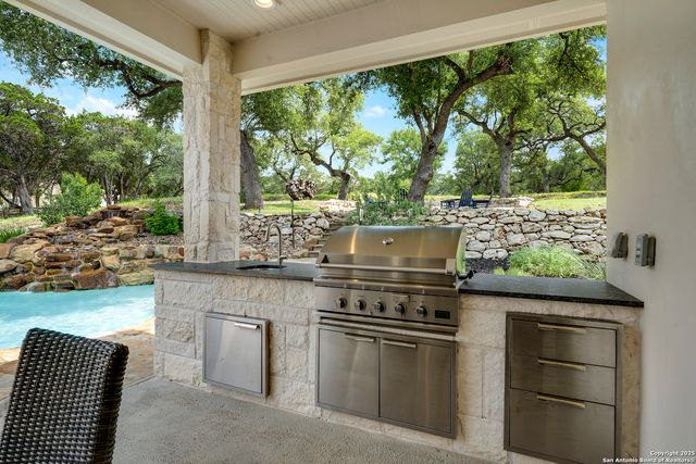 170 Riverwood, Boerne, TX 78006