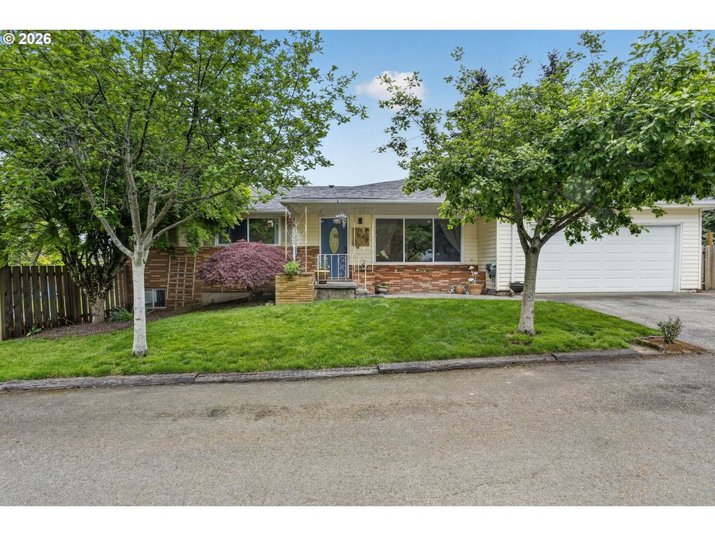 1940 Ne 142ND Ave, Portland, OR 97230