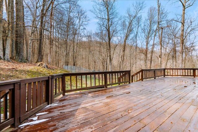 663 Red Bird Road, Williamsburg, KY 40769