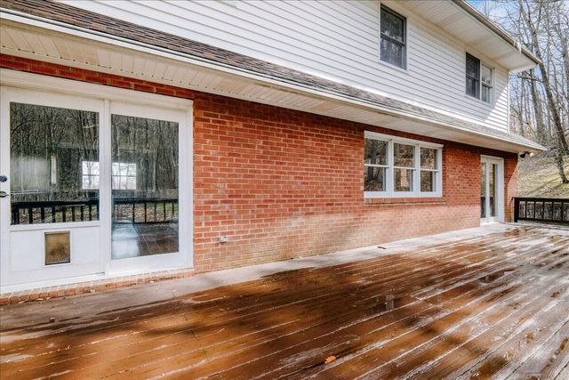 663 Red Bird Road, Williamsburg, KY 40769