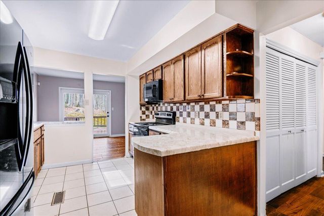 663 Red Bird Road, Williamsburg, KY 40769