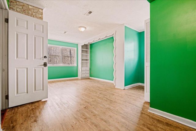 663 Red Bird Road, Williamsburg, KY 40769