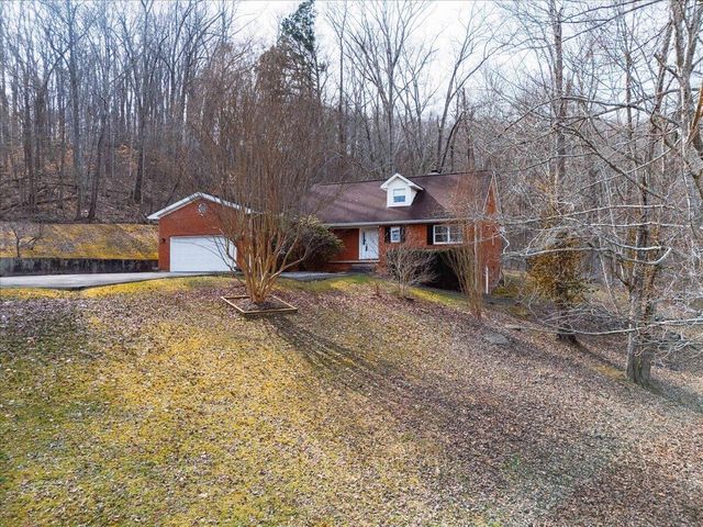 663 Red Bird Road, Williamsburg, KY 40769