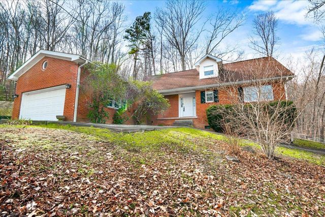 663 Red Bird Road, Williamsburg, KY 40769