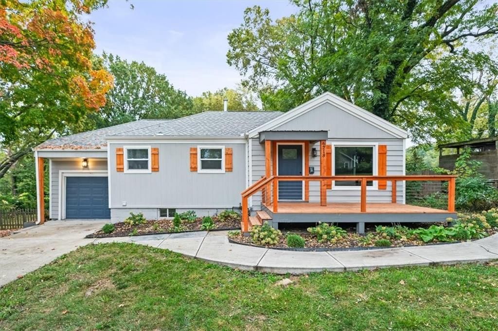 6213 Terrydale Street, Merriam, KS 66202