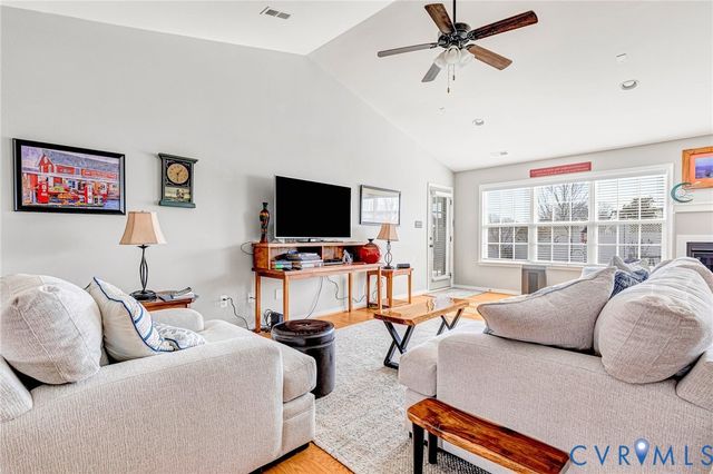 7401 Leaf Fall Way, Mechanicsville, VA 23111