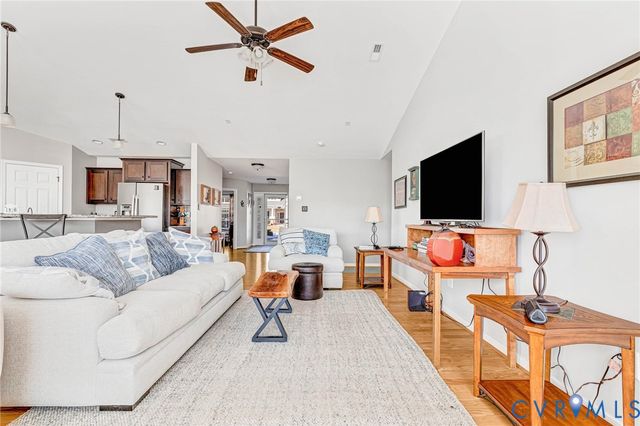 7401 Leaf Fall Way, Mechanicsville, VA 23111