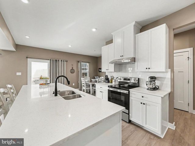 12055 ANGORA DR, King George, VA 22485