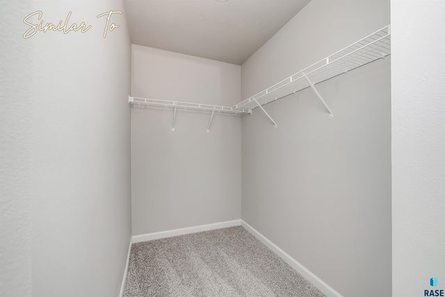 2205 E Bergen Cir Circle, Brandon, SD 57005