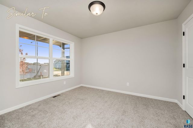 2205 E Bergen Cir Circle, Brandon, SD 57005