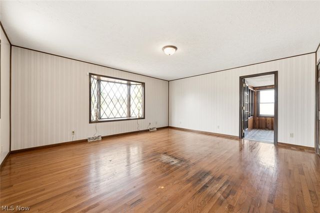 344 E 246th Street, Euclid, OH 44123