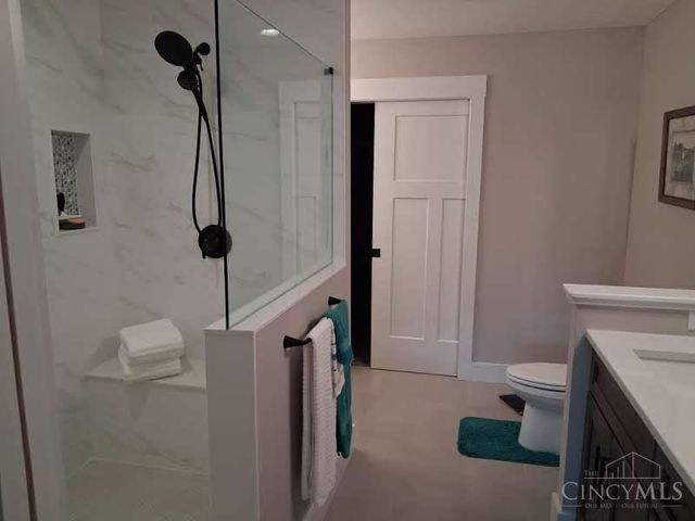 5011 Waterford Lane, Middletown, OH 45042