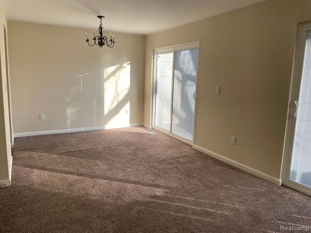 24627 Bashian, Novi, MI 48375