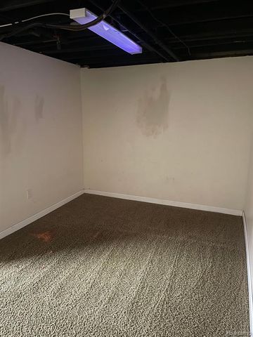 24627 Bashian, Novi, MI 48375