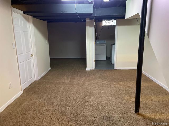 24627 Bashian, Novi, MI 48375