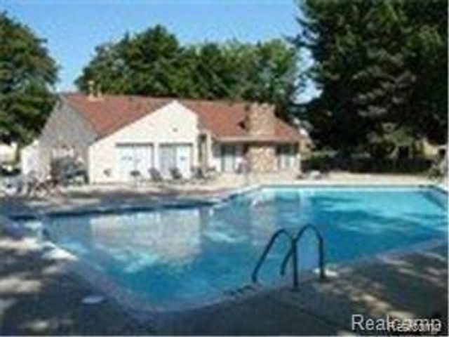 24627 Bashian, Novi, MI 48375