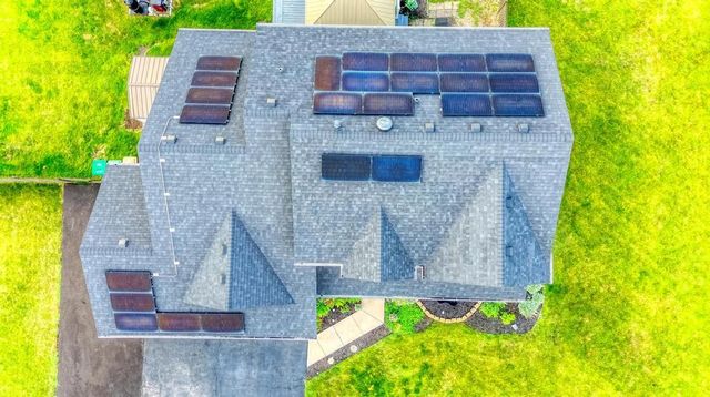 26454 W Old Farm Trail, Channahon, IL 60410