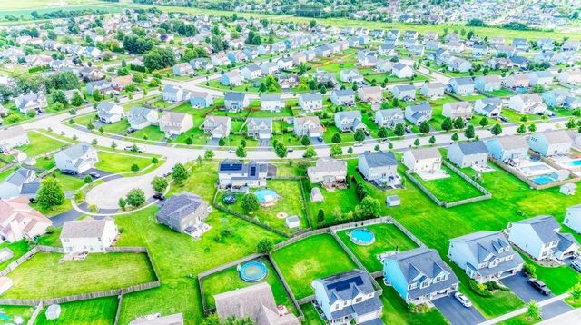 26454 W Old Farm Trail, Channahon, IL 60410