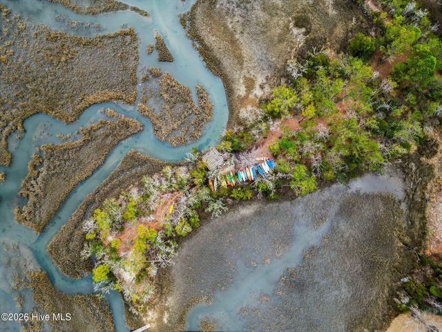 621 Blue Point Drive, Wilmington, NC 28411