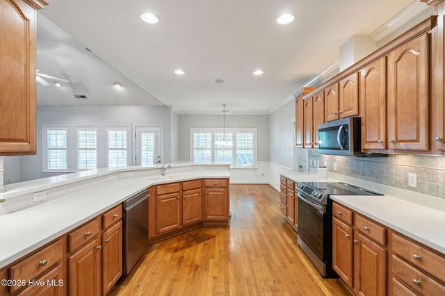 621 Blue Point Drive, Wilmington, NC 28411