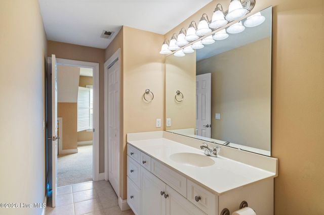 621 Blue Point Drive, Wilmington, NC 28411