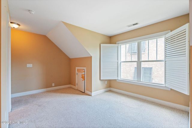 621 Blue Point Drive, Wilmington, NC 28411