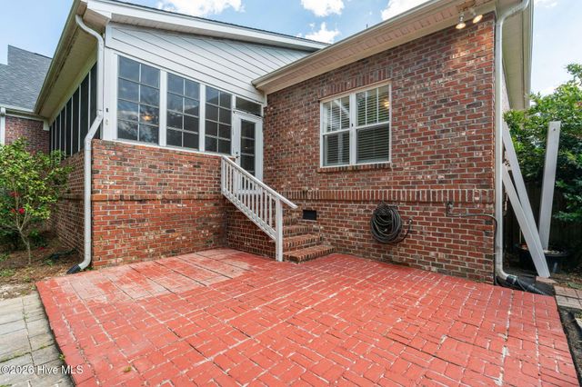 621 Blue Point Drive, Wilmington, NC 28411