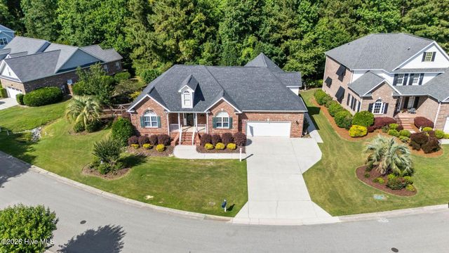 621 Blue Point Drive, Wilmington, NC 28411
