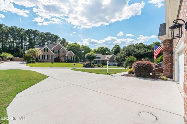 621 Blue Point Drive, Wilmington, NC 28411