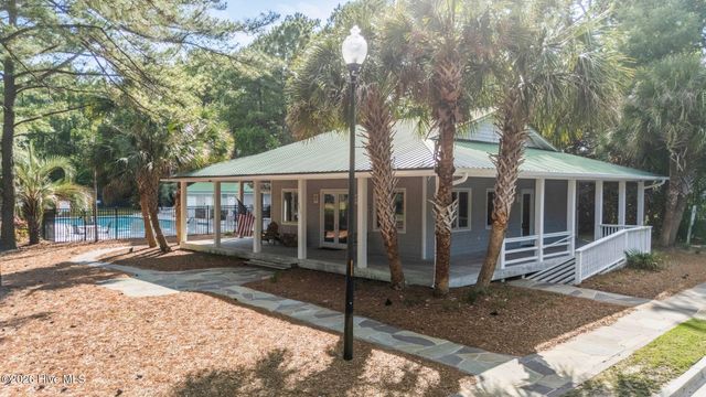 621 Blue Point Drive, Wilmington, NC 28411
