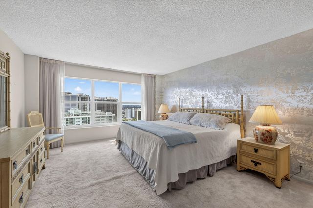 3500 GALT OCEAN Drive 2703, Fort Lauderdale, FL 33308