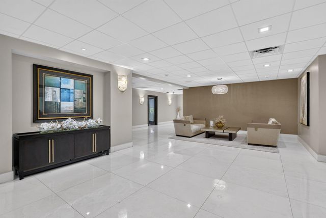 3500 GALT OCEAN Drive 2703, Fort Lauderdale, FL 33308