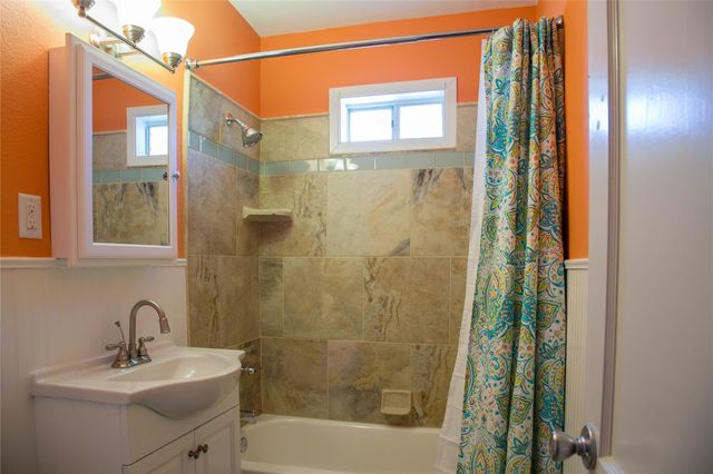 2308 53rd Street, Galveston, TX 77551
