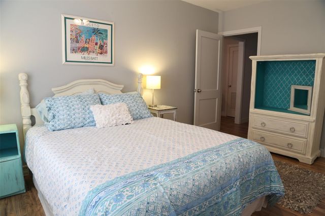 2308 53rd Street, Galveston, TX 77551