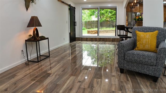 2615 E 59th Street, Tulsa, OK 74105