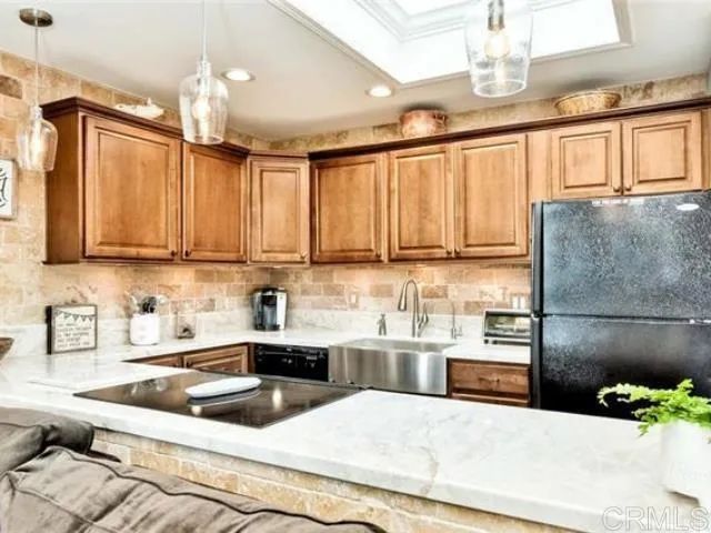 2388 Altisma Way L or 11, Carlsbad, CA 92009