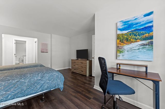 9265 Us 15-501 Highway 17d, Pinehurst, NC 28374