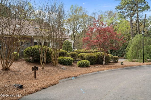 9265 Us 15-501 Highway 17d, Pinehurst, NC 28374