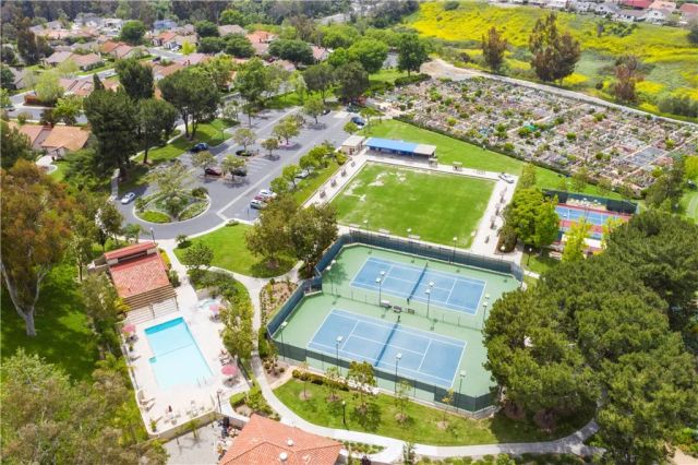 28418 BUENA VISTA, Mission Viejo, CA 92692