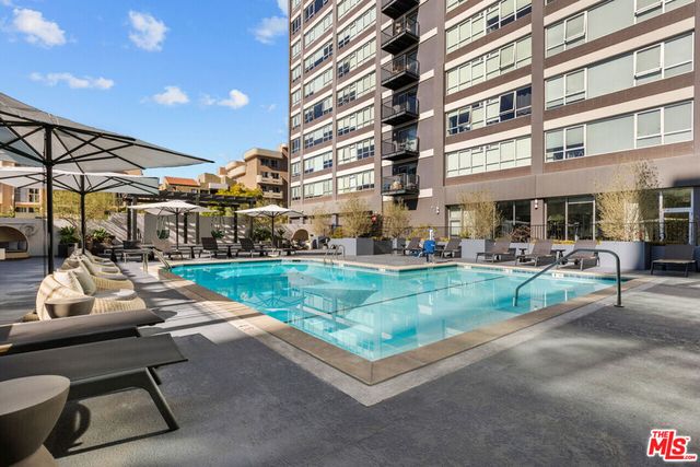 3460 W 7th Street 411, Los Angeles, CA 90005